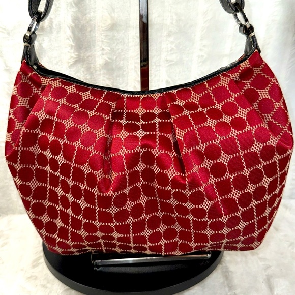 kate spade Handbags - Vintage Kate Spade Noelle Patterned Jacquard Shoulder Bag